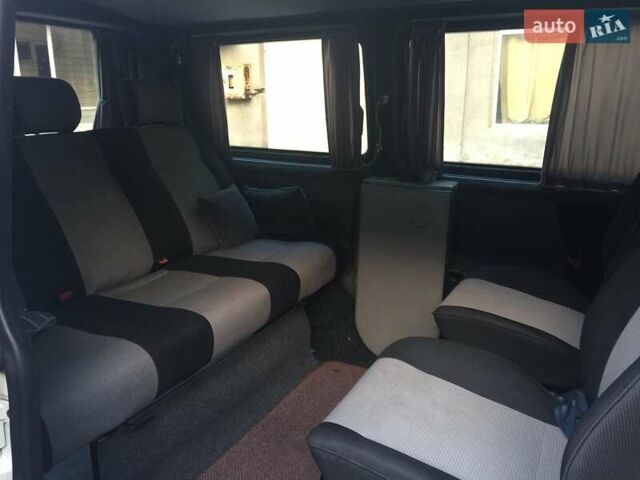 Белый Фольксваген Каравелла, объемом двигателя 0 л и пробегом 350 тыс. км за 8400 $, фото 8 на Automoto.ua