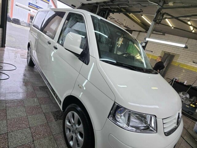 Фольксваген Каравелла 2006 в Кривом Роге на Automoto.ua Белый Фольксваген Каравелла, объемом двигателя 1.9 л и пробегом 235 тыс. км за 7800 $, фото 15 на Automoto.ua