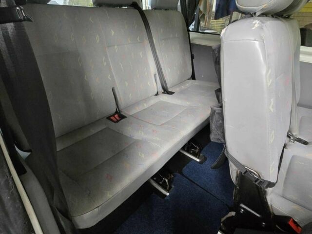 Фольксваген Каравелла 2006 в Кривом Роге на Automoto.ua Белый Фольксваген Каравелла, объемом двигателя 1.9 л и пробегом 235 тыс. км за 7800 $, фото 12 на Automoto.ua