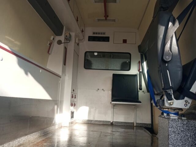 Білий Фольксваген Каравелла, об'ємом двигуна 1.9 л та пробігом 330 тис. км за 6999 $, фото 6 на Automoto.ua