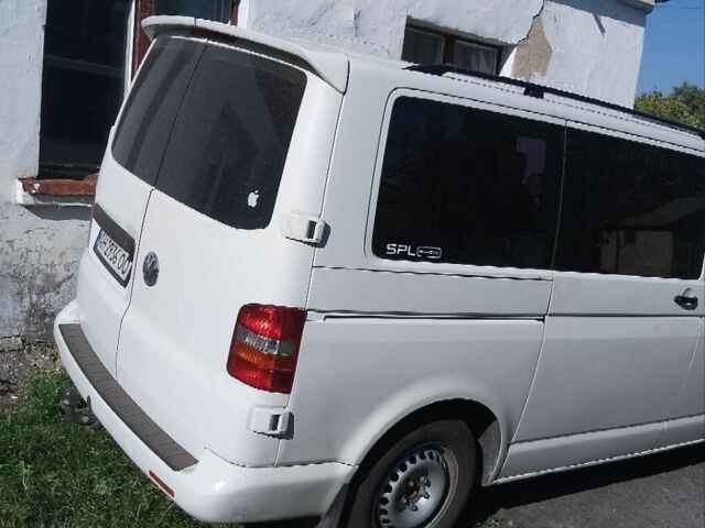 Белый Фольксваген Каравелла, объемом двигателя 0 л и пробегом 400 тыс. км за 6800 $, фото 3 на Automoto.ua