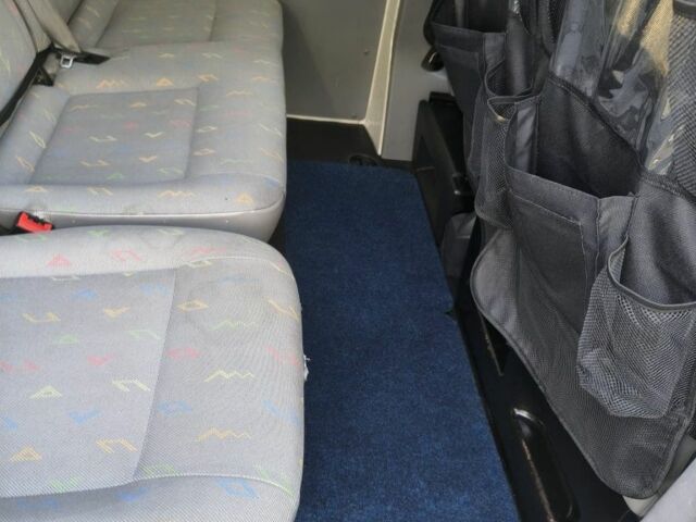 Фольксваген Каравелла 2006 в Кривом Роге на Automoto.ua Белый Фольксваген Каравелла, объемом двигателя 1.9 л и пробегом 235 тыс. км за 7800 $, фото 2 на Automoto.ua