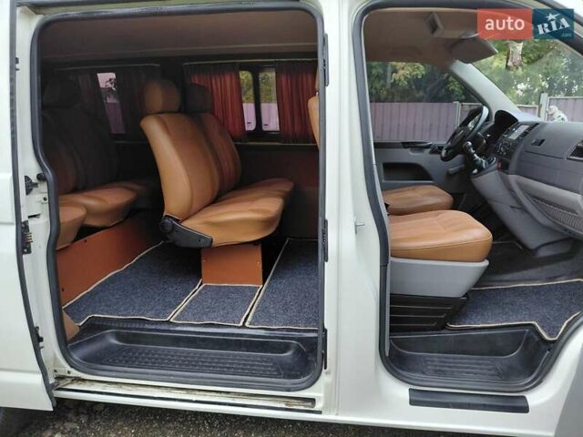 Фольксваген Каравелла 2007 в Жмеренке на Automoto.ua Белый Фольксваген Каравелла, объемом двигателя 1.9 л и пробегом 345 тыс. км за 8650 $, фото 36 на Automoto.ua