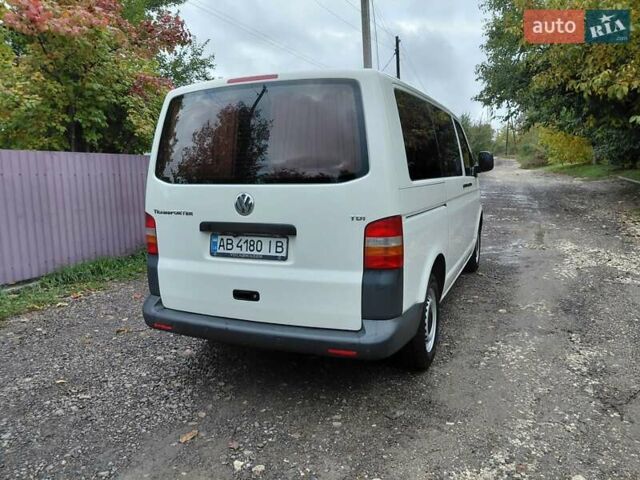 Фольксваген Каравелла 2007 в Жмеренке на Automoto.ua Белый Фольксваген Каравелла, объемом двигателя 1.9 л и пробегом 345 тыс. км за 8650 $, фото 20 на Automoto.ua