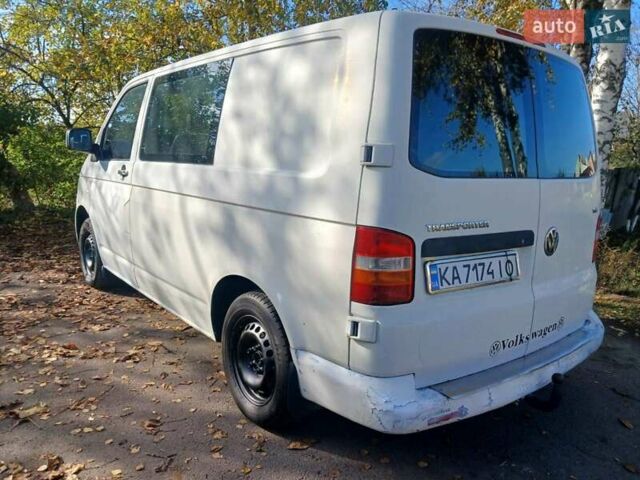 Фольксваген Каравелла 2007 у Рівному на Automoto.ua Білий Фольксваген Каравелла, об'ємом двигуна 2.5 л та пробігом 320 тис. км за 5999 $, фото 3 на Automoto.ua