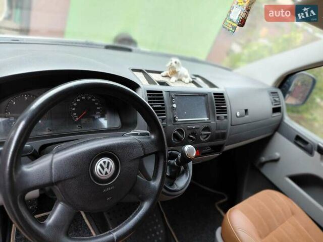 Фольксваген Каравелла 2007 в Жмеренке на Automoto.ua Белый Фольксваген Каравелла, объемом двигателя 1.9 л и пробегом 345 тыс. км за 8650 $, фото 5 на Automoto.ua