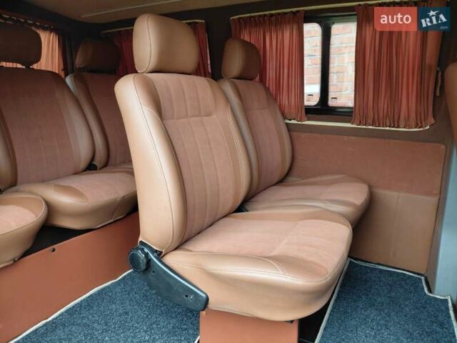 Фольксваген Каравелла 2007 в Жмеренке на Automoto.ua Белый Фольксваген Каравелла, объемом двигателя 1.9 л и пробегом 345 тыс. км за 8650 $, фото 9 на Automoto.ua