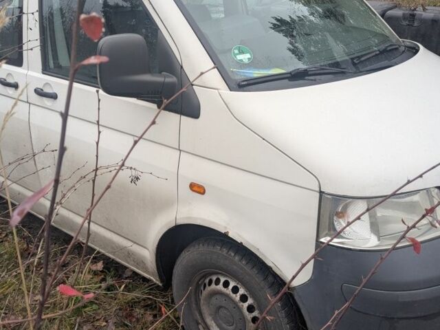 Білий Фольксваген Каравелла, об'ємом двигуна 2.5 л та пробігом 367 тис. км за 6000 $, фото 8 на Automoto.ua