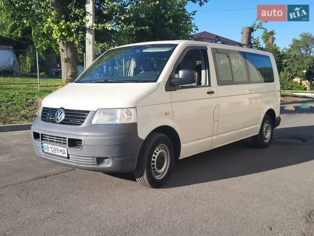 Белый Фольксваген Каравелла, объемом двигателя 2.46 л и пробегом 252 тыс. км за 9999 $, фото 9 на Automoto.ua