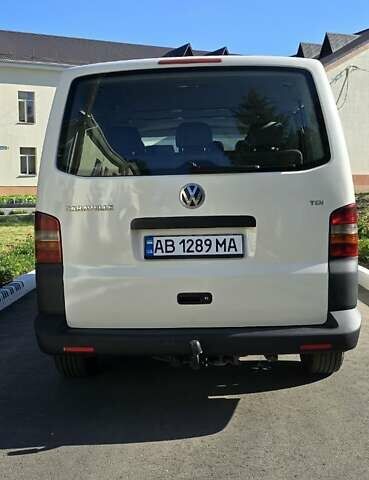 Белый Фольксваген Каравелла, объемом двигателя 2.46 л и пробегом 252 тыс. км за 9999 $, фото 11 на Automoto.ua