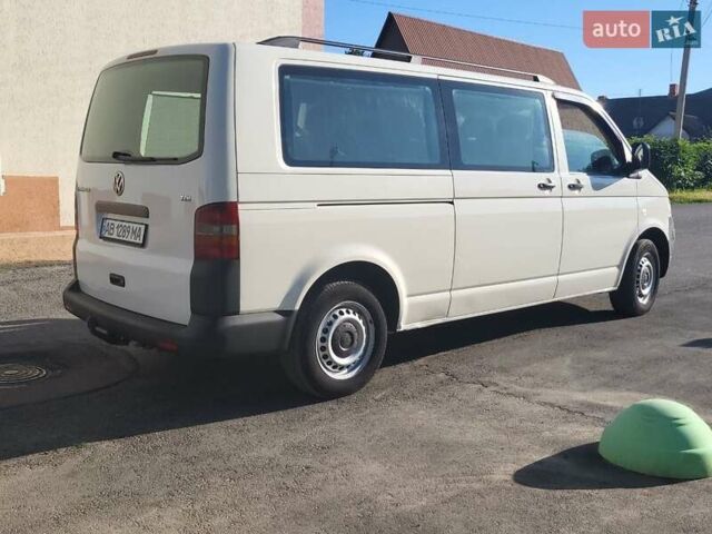 Белый Фольксваген Каравелла, объемом двигателя 2.46 л и пробегом 252 тыс. км за 9999 $, фото 7 на Automoto.ua