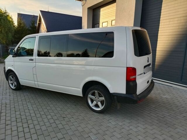 Белый Фольксваген Каравелла, объемом двигателя 2 л и пробегом 208 тыс. км за 8200 $, фото 11 на Automoto.ua