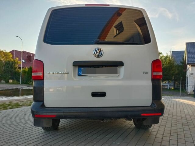 Белый Фольксваген Каравелла, объемом двигателя 2 л и пробегом 208 тыс. км за 8200 $, фото 13 на Automoto.ua