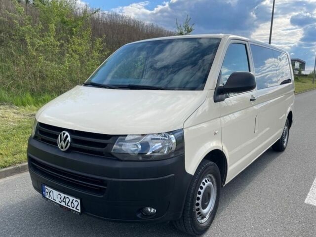 Білий Фольксваген Каравелла, об'ємом двигуна 2 л та пробігом 124 тис. км за 4300 $, фото 2 на Automoto.ua