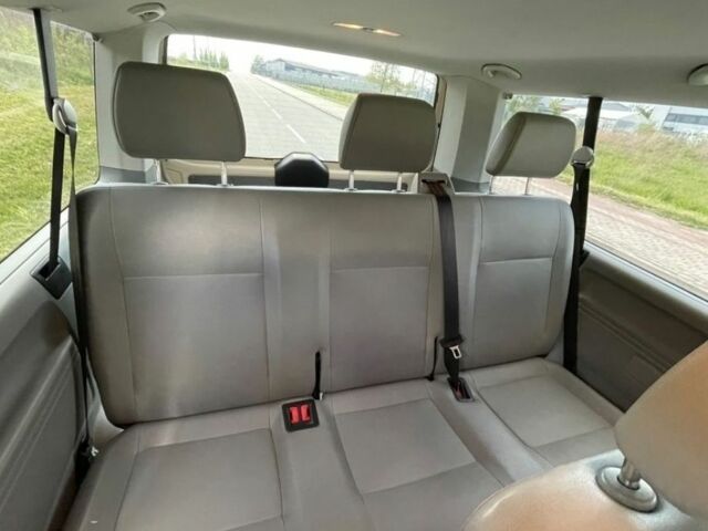 Білий Фольксваген Каравелла, об'ємом двигуна 2 л та пробігом 124 тис. км за 4300 $, фото 11 на Automoto.ua