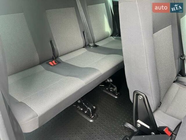 Фольксваген Каравелла 2014 в Харькове на Automoto.ua Белый Фольксваген Каравелла, объемом двигателя 2 л и пробегом 276 тыс. км за 16500 $, фото 8 на Automoto.ua