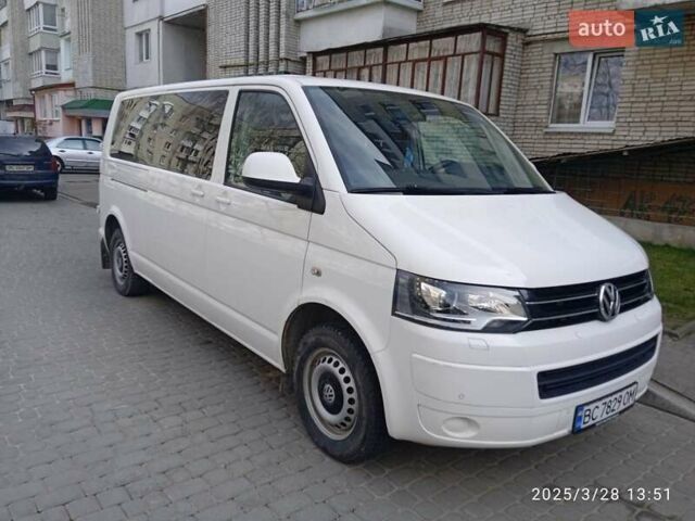 Белый Фольксваген Каравелла, объемом двигателя 1.97 л и пробегом 420 тыс. км за 18500 $, фото 3 на Automoto.ua