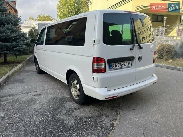 Фольксваген Каравелла 2014 в Харькове на Automoto.ua Белый Фольксваген Каравелла, объемом двигателя 2 л и пробегом 276 тыс. км за 16500 $, фото 3 на Automoto.ua
