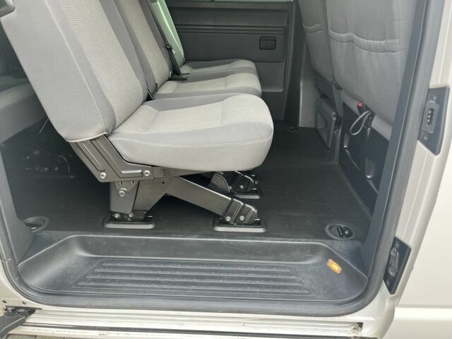 Фольксваген Каравелла 2014 в Харькове на Automoto.ua Белый Фольксваген Каравелла, объемом двигателя 2 л и пробегом 276 тыс. км за 16500 $, фото 10 на Automoto.ua