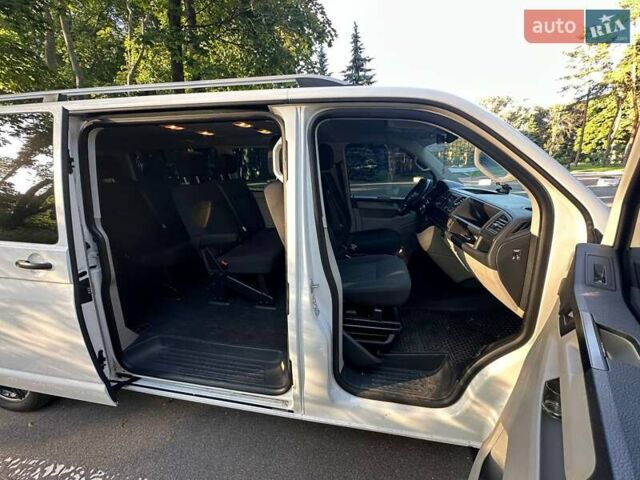 Білий Фольксваген Каравелла, об'ємом двигуна 1.97 л та пробігом 186 тис. км за 32000 $, фото 6 на Automoto.ua