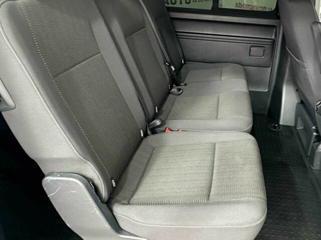 Белый Фольксваген Каравелла, объемом двигателя 2 л и пробегом 159 тыс. км за 32950 $, фото 14 на Automoto.ua