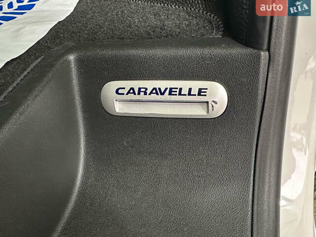 Білий Фольксваген Каравелла, об'ємом двигуна 2 л та пробігом 159 тис. км за 32950 $, фото 25 на Automoto.ua