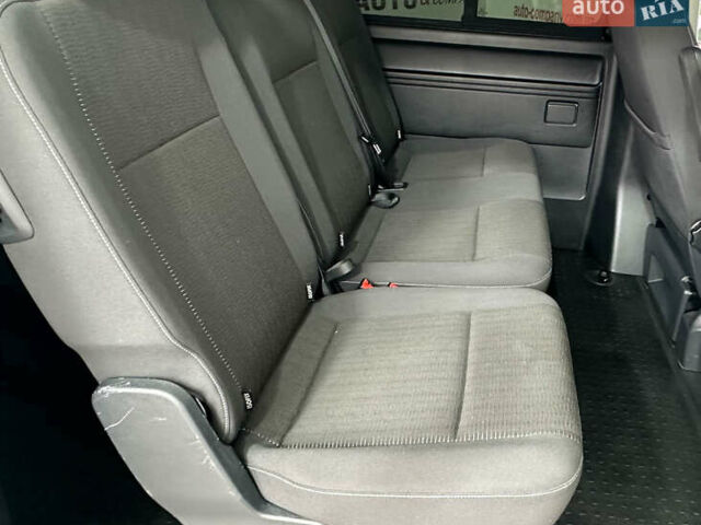 Белый Фольксваген Каравелла, объемом двигателя 2 л и пробегом 159 тыс. км за 32950 $, фото 12 на Automoto.ua