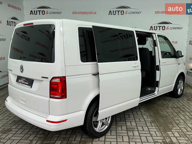 Білий Фольксваген Каравелла, об'ємом двигуна 2 л та пробігом 159 тис. км за 32950 $, фото 4 на Automoto.ua