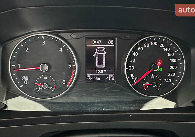 Білий Фольксваген Каравелла, об'ємом двигуна 2 л та пробігом 159 тис. км за 32950 $, фото 10 на Automoto.ua