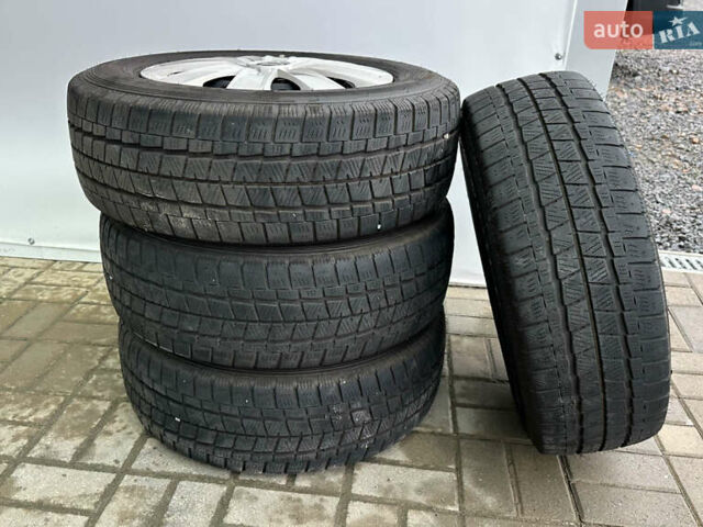 Белый Фольксваген Каравелла, объемом двигателя 2 л и пробегом 159 тыс. км за 32950 $, фото 29 на Automoto.ua