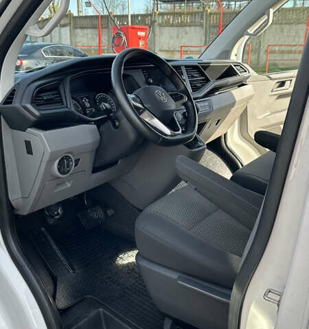 Белый Фольксваген Каравелла, объемом двигателя 1.97 л и пробегом 241 тыс. км за 23700 $, фото 17 на Automoto.ua