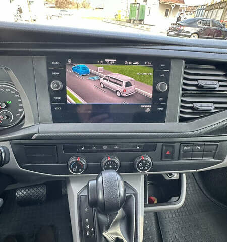 Белый Фольксваген Каравелла, объемом двигателя 1.97 л и пробегом 241 тыс. км за 23700 $, фото 28 на Automoto.ua