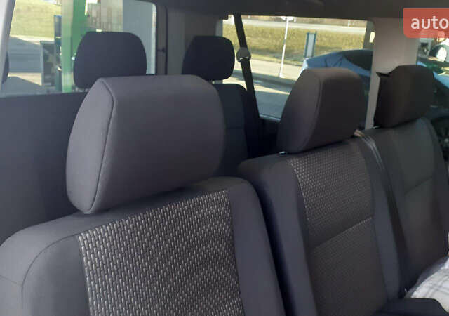 Белый Фольксваген Каравелла, объемом двигателя 0 л и пробегом 35 тыс. км за 42026 $, фото 3 на Automoto.ua