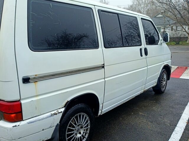 Білий Фольксваген Каравелла, об'ємом двигуна 1.9 л та пробігом 600 тис. км за 4200 $, фото 2 на Automoto.ua