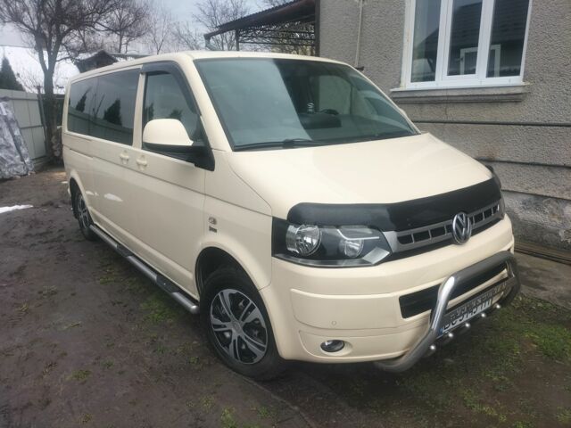 Бежевый Фольксваген Каравелла, объемом двигателя 2 л и пробегом 383 тыс. км за 12500 $, фото 7 на Automoto.ua