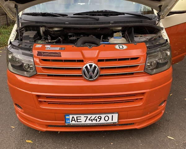 Бежевий Фольксваген Каравелла, об'ємом двигуна 1.97 л та пробігом 310 тис. км за 15600 $, фото 26 на Automoto.ua