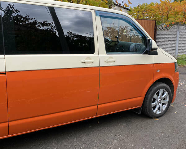 Бежевий Фольксваген Каравелла, об'ємом двигуна 1.97 л та пробігом 310 тис. км за 15600 $, фото 5 на Automoto.ua