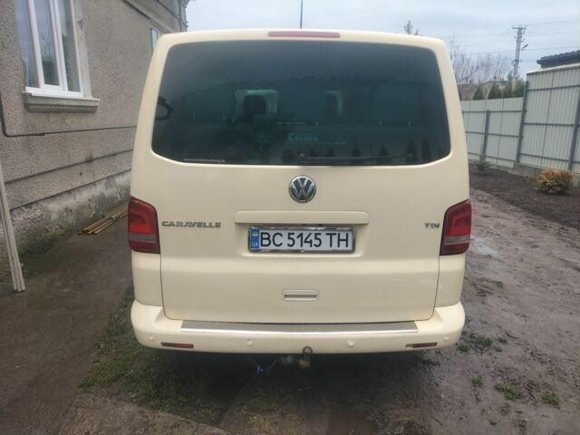 Бежевый Фольксваген Каравелла, объемом двигателя 2 л и пробегом 383 тыс. км за 12500 $, фото 11 на Automoto.ua