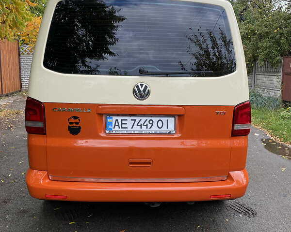 Бежевий Фольксваген Каравелла, об'ємом двигуна 1.97 л та пробігом 310 тис. км за 15600 $, фото 7 на Automoto.ua