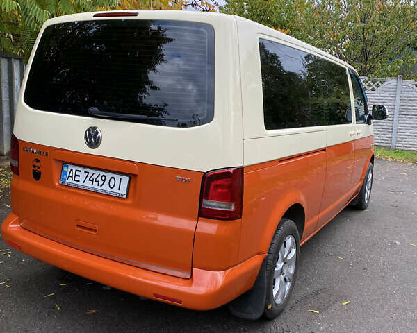 Бежевий Фольксваген Каравелла, об'ємом двигуна 1.97 л та пробігом 310 тис. км за 15600 $, фото 9 на Automoto.ua