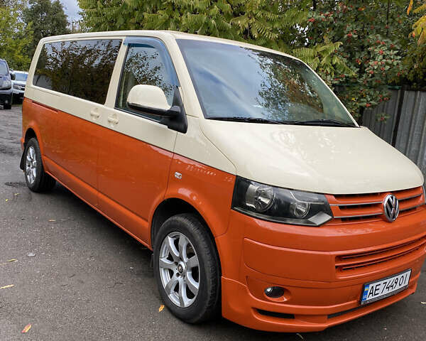 Бежевий Фольксваген Каравелла, об'ємом двигуна 1.97 л та пробігом 310 тис. км за 15600 $, фото 3 на Automoto.ua