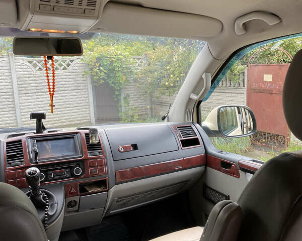 Бежевий Фольксваген Каравелла, об'ємом двигуна 1.97 л та пробігом 310 тис. км за 15600 $, фото 19 на Automoto.ua