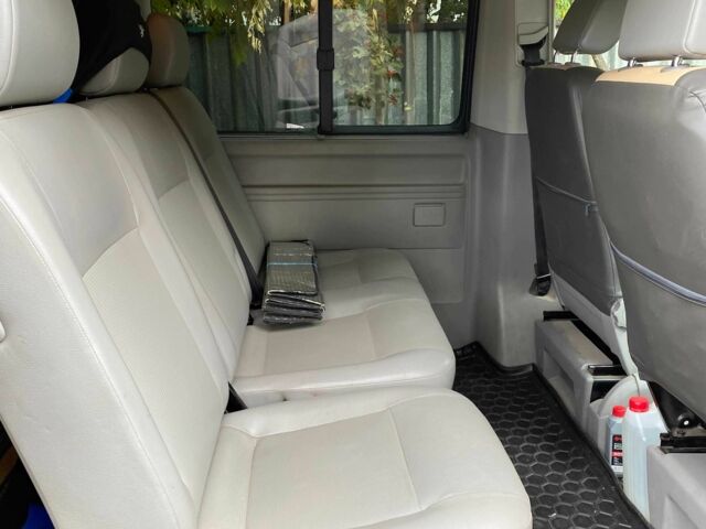 Бежевый Фольксваген Каравелла, объемом двигателя 2 л и пробегом 310 тыс. км за 15599 $, фото 17 на Automoto.ua