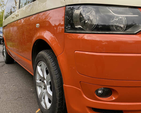 Бежевий Фольксваген Каравелла, об'ємом двигуна 1.97 л та пробігом 310 тис. км за 15600 $, фото 4 на Automoto.ua