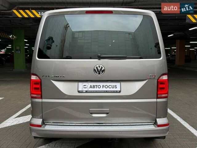 Бежевий Фольксваген Каравелла, об'ємом двигуна 1.97 л та пробігом 127 тис. км за 33990 $, фото 8 на Automoto.ua