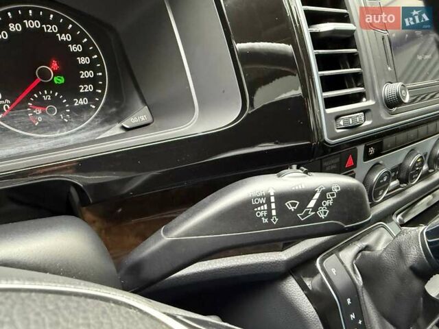 Бежевый Фольксваген Каравелла, объемом двигателя 1.97 л и пробегом 127 тыс. км за 34990 $, фото 20 на Automoto.ua