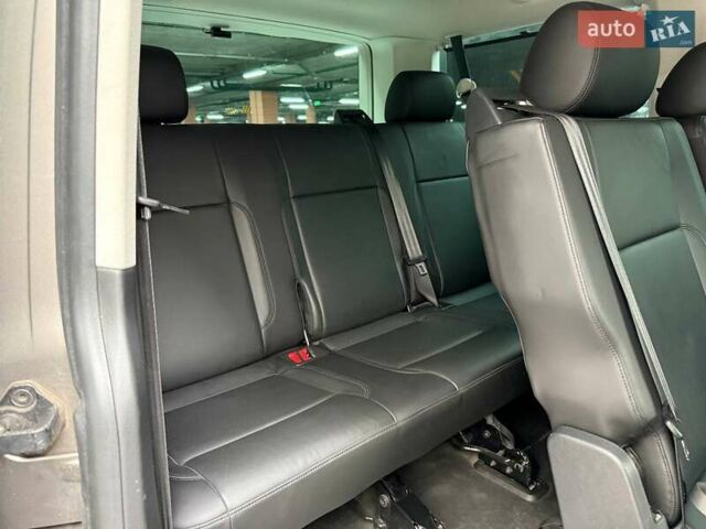 Бежевый Фольксваген Каравелла, объемом двигателя 1.97 л и пробегом 127 тыс. км за 34990 $, фото 13 на Automoto.ua