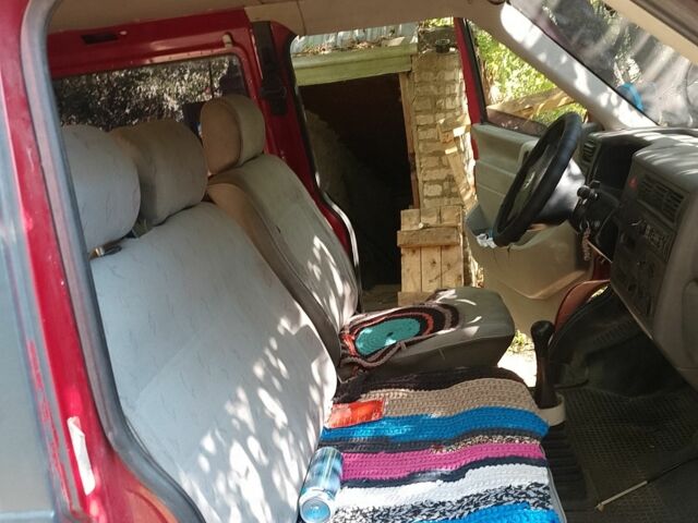 Черный Фольксваген Каравелла, объемом двигателя 0 л и пробегом 360 тыс. км за 3100 $, фото 3 на Automoto.ua