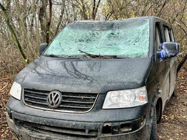Фольксваген Каравелла 2008 в Павлограде на Automoto.ua Черный Фольксваген Каравелла, объемом двигателя 2.5 л и пробегом 383 тыс. км за 2500 $, фото 4 на Automoto.ua