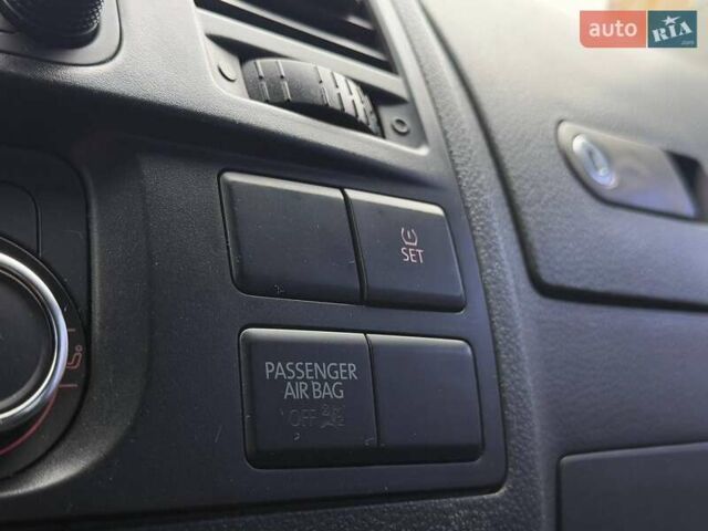 Черный Фольксваген Каравелла, объемом двигателя 1.97 л и пробегом 327 тыс. км за 16990 $, фото 20 на Automoto.ua